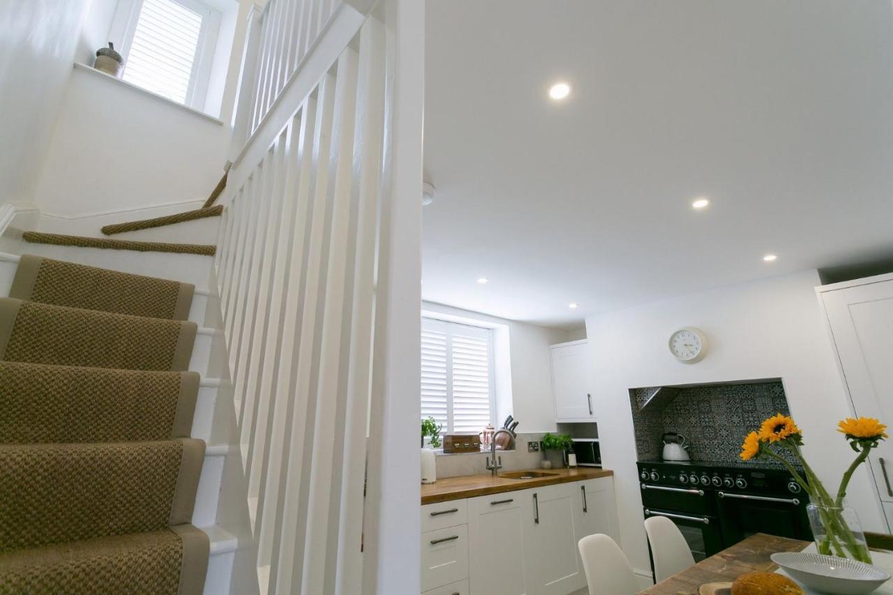 Shell Cottage 梅奈布里奇 外观 照片